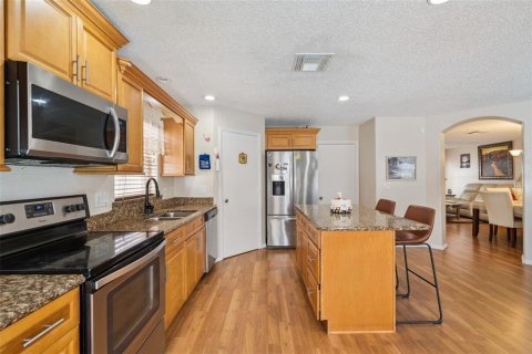 Casa en venta en Orlando, Florida, 4 dormitorios, 170.66 m2 № 1899005 - foto 4