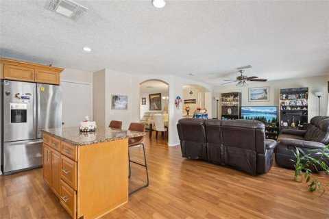 Casa en venta en Orlando, Florida, 4 dormitorios, 170.66 m2 № 1899005 - foto 6
