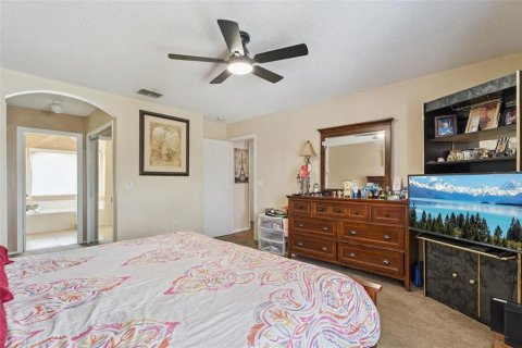 Casa en venta en Orlando, Florida, 4 dormitorios, 170.66 m2 № 1899005 - foto 23