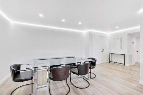 Copropriété à vendre à Boca Raton, Floride: 2 chambres, 131.46 m2 № 2191829 - photo 14