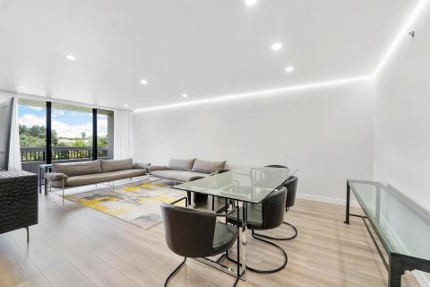 Copropriété à vendre à Boca Raton, Floride: 2 chambres, 131.46 m2 № 2191829 - photo 12