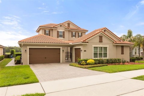 House in Lake Mary, Florida 4 bedrooms, 356 sq.m. № 2273090