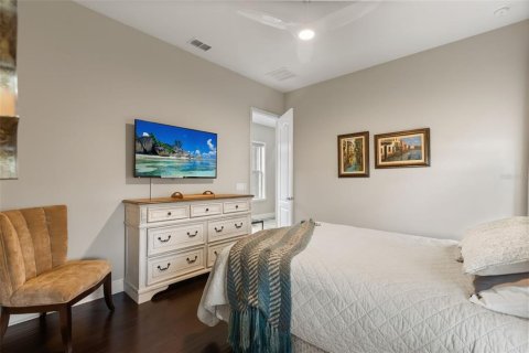 House in Lake Mary, Florida 4 bedrooms, 356 sq.m. № 2273090 - photo 30