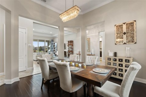 House in Lake Mary, Florida 4 bedrooms, 356 sq.m. № 2273090 - photo 13