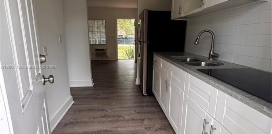 Casa en Miami, Florida 1 dormitorio № 2068942