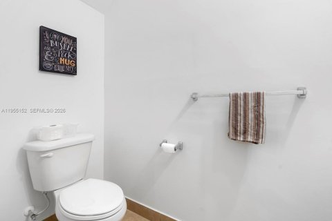 Adosado en venta en Davie, Florida, 3 dormitorios, 160.16 m2 № 2024018 - foto 6