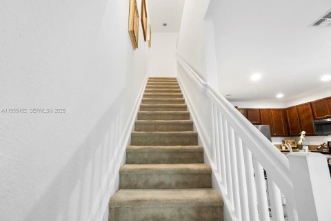Adosado en venta en Davie, Florida, 3 dormitorios, 160.16 m2 № 2024018 - foto 17