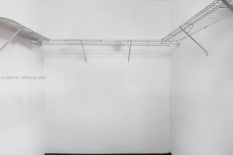 Adosado en venta en Davie, Florida, 3 dormitorios, 160.16 m2 № 2024018 - foto 27