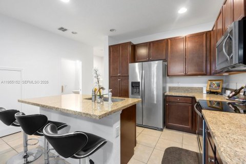 Adosado en venta en Davie, Florida, 3 dormitorios, 160.16 m2 № 2024018 - foto 9