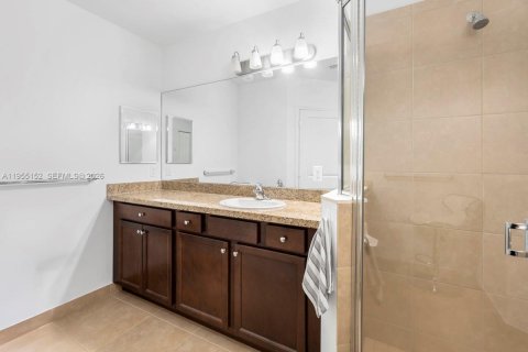 Adosado en venta en Davie, Florida, 3 dormitorios, 160.16 m2 № 2024018 - foto 29