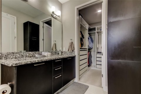 Touwnhouse à vendre à Tampa, Floride: 3 chambres, 172.33 m2 № 1916036 - photo 22