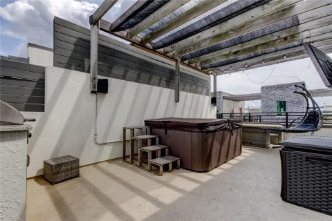Touwnhouse à vendre à Tampa, Floride: 3 chambres, 172.33 m2 № 1916036 - photo 3