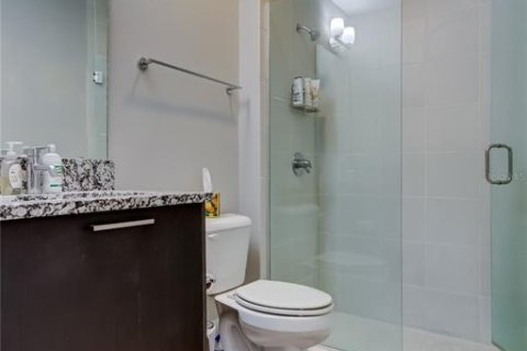 Touwnhouse à vendre à Tampa, Floride: 3 chambres, 172.33 m2 № 1916036 - photo 14