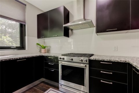 Touwnhouse à vendre à Tampa, Floride: 3 chambres, 172.33 m2 № 1916036 - photo 5