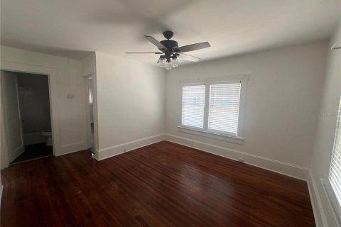 Casa en alquiler en DeLand, Florida, 2 dormitorios, 62.43 m2 № 1838848 - foto 3