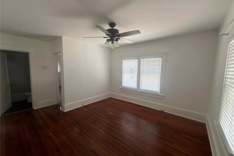 Casa en alquiler en DeLand, Florida, 2 dormitorios, 62.43 m2 № 1838848 - foto 2