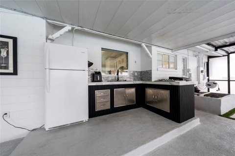 Casa en venta en Orlando, Florida, 3 dormitorios, 166.48 m2 № 2408743 - foto 25