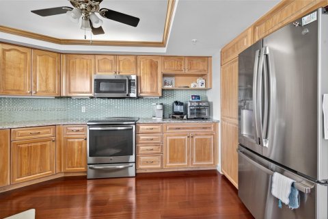 Купить кондоминиум в Теквеста, Флорида 2 спальни, 152.27м2, № 1970155 - фото 12