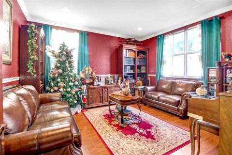 House in Homestead, Florida 4 bedrooms, 258.83 sq.m. № 2009080 - photo 2