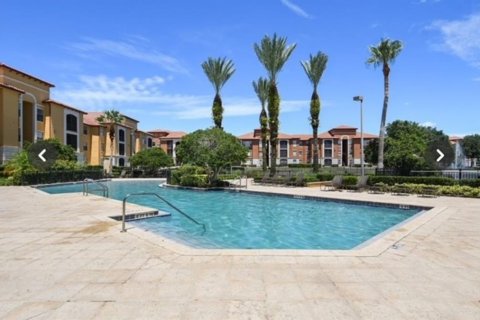 Condo in Orlando, Florida, 2 bedrooms  № 2208477 - photo 27