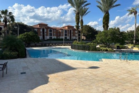 Condo in Orlando, Florida, 2 bedrooms  № 2208477 - photo 29