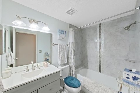 Condo in Oldsmar, Florida, 2 bedrooms  № 2379578 - photo 23
