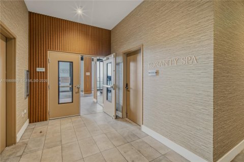 Купить коммерческую недвижимость в Майами, Флорида № 2051082 - фото 5