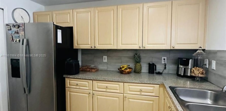 Condo à Doral, Floride, 3 chambres № 1890954