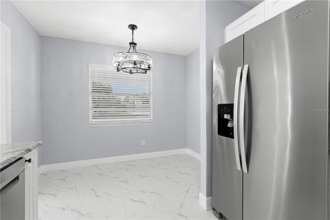 Villa ou maison à vendre à Tampa, Floride: 2 chambres, 103.68 m2 № 2324925 - photo 9