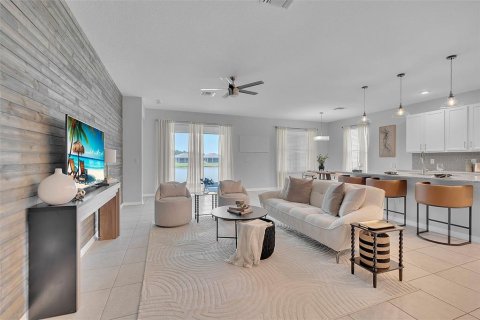 House in Palmetto, Florida 4 bedrooms, 186.18 sq.m. № 2308844 - photo 10
