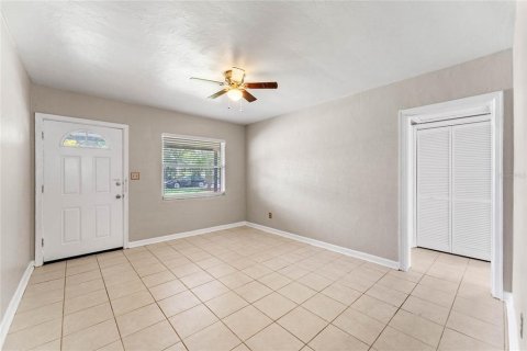 Apartamento en alquiler en Orlando, Florida, 2 dormitorios, 65.22 m2 № 1885336 - foto 8