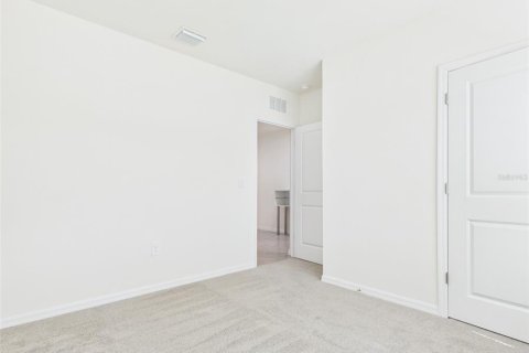 Villa ou maison à louer à Ocala, Floride: 4 chambres, 169.73 m2 № 2402826 - photo 8