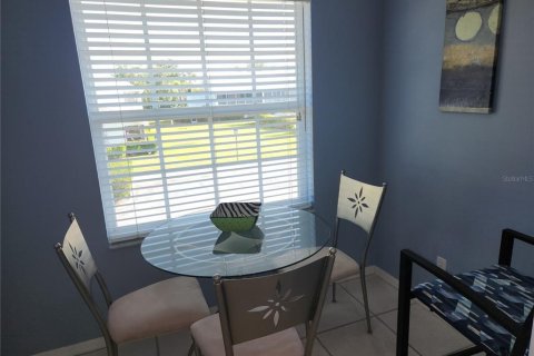 Copropriété à louer à Bradenton, Floride: 2 chambres, 125.05 m2 № 1670680 - photo 12