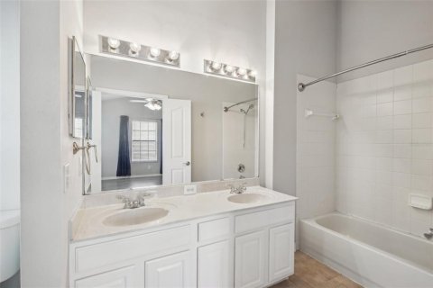 Adosado en venta en Tampa, Florida, 4 dormitorios, 176.89 m2 № 1522478 - foto 19