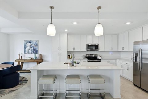Condo in Lakewood Ranch, Florida, 2 bedrooms  № 2218541 - photo 12