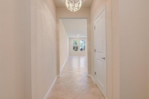Touwnhouse à louer à Stuart, Floride: 3 chambres, 168.52 m2 № 2272023 - photo 3