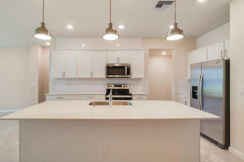 Touwnhouse à louer à Stuart, Floride: 3 chambres, 168.52 m2 № 2272023 - photo 8