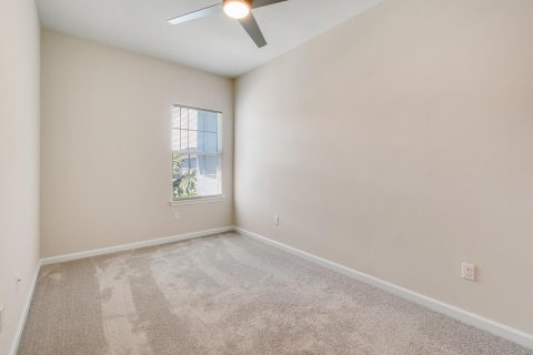 Touwnhouse à louer à Stuart, Floride: 3 chambres, 168.52 m2 № 2272023 - photo 23