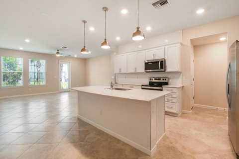 Touwnhouse à louer à Stuart, Floride: 3 chambres, 168.52 m2 № 2272023 - photo 7