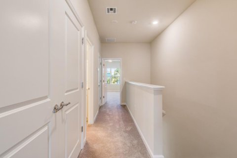 Touwnhouse à louer à Stuart, Floride: 3 chambres, 168.52 m2 № 2272023 - photo 17