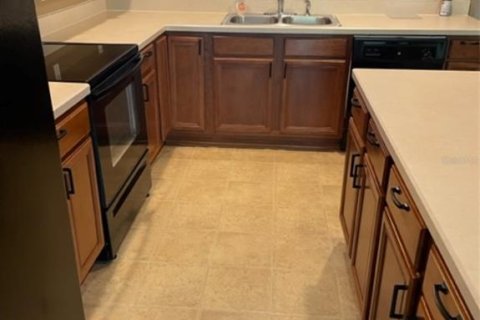 Townhouse in Riverview, Florida 3 bedrooms, 152.36 sq.m. № 2272812 - photo 11