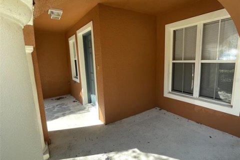Townhouse in Riverview, Florida 3 bedrooms, 152.36 sq.m. № 2272812 - photo 3