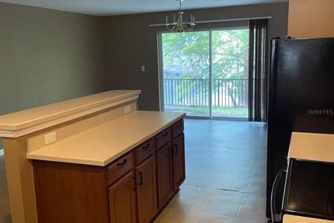 Townhouse in Riverview, Florida 3 bedrooms, 152.36 sq.m. № 2272812 - photo 9