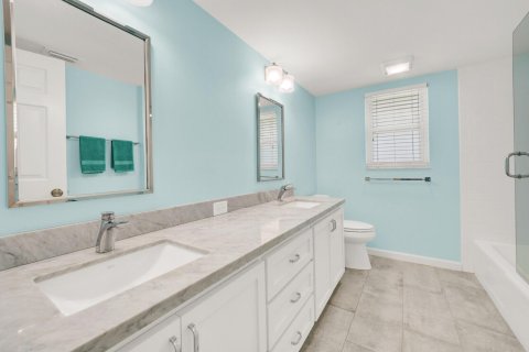Villa ou maison à vendre à Atlantis, Floride: 3 chambres, 294.04 m2 № 2249912 - photo 21