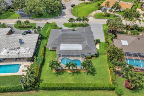 Villa ou maison à vendre à Atlantis, Floride: 3 chambres, 294.04 m2 № 2249912 - photo 24