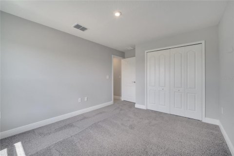 House in Kissimmee, Florida 5 bedrooms, 182.46 sq.m. № 1719720 - photo 30