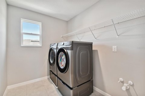 Casa en alquiler en Seffner, Florida, 5 dormitorios, 247.86 m2 № 1755119 - foto 21