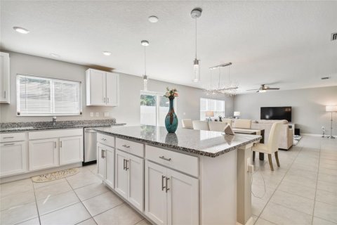 Casa en alquiler en Seffner, Florida, 5 dormitorios, 247.86 m2 № 1755119 - foto 6
