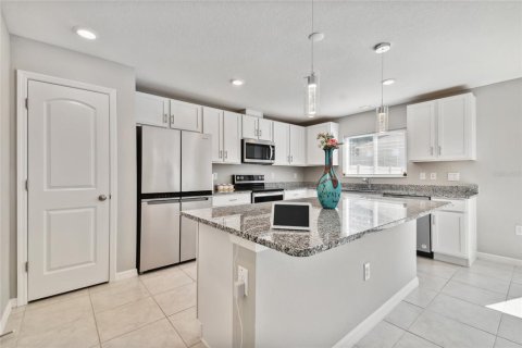 Casa en alquiler en Seffner, Florida, 5 dormitorios, 247.86 m2 № 1755119 - foto 10