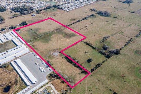 Terreno en venta en Wildwood, Florida № 1546615 - foto 1